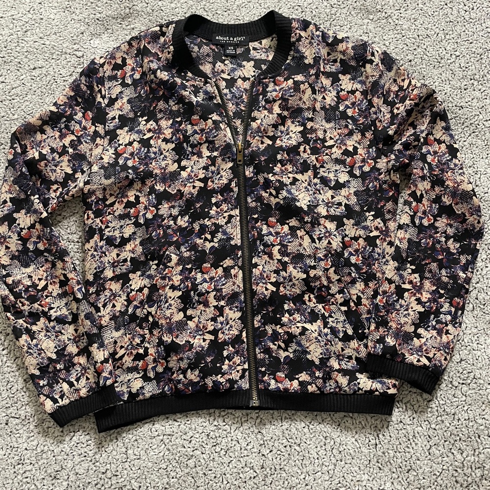 Floral Zip Up Jacket